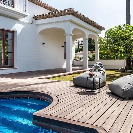 Luxury 3 Bed With Heated Pool - Nueva Andalucia *