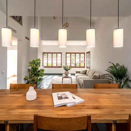 Villa Luxury 3 Bed With Heated Pool - Nueva Andalucia Marbella